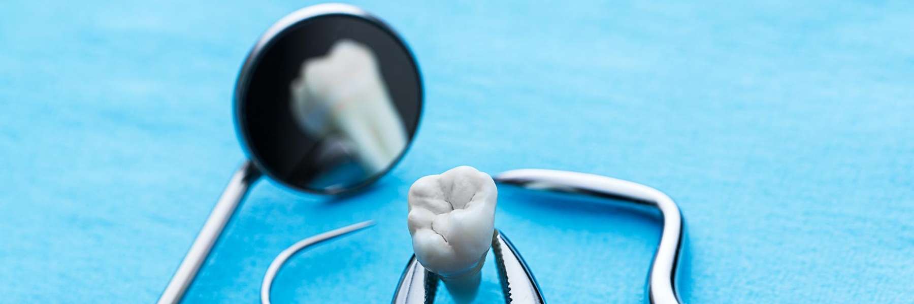 signs to consider dentures