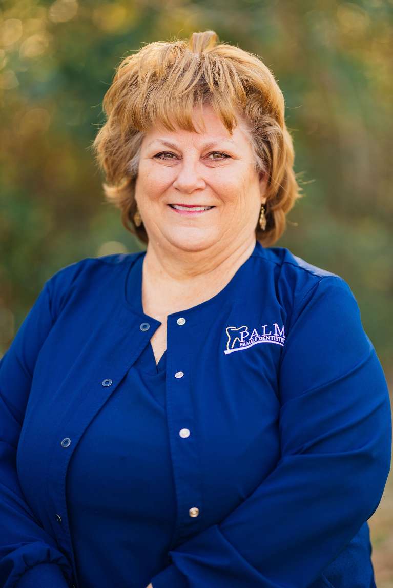 Carolyn, Hygienist